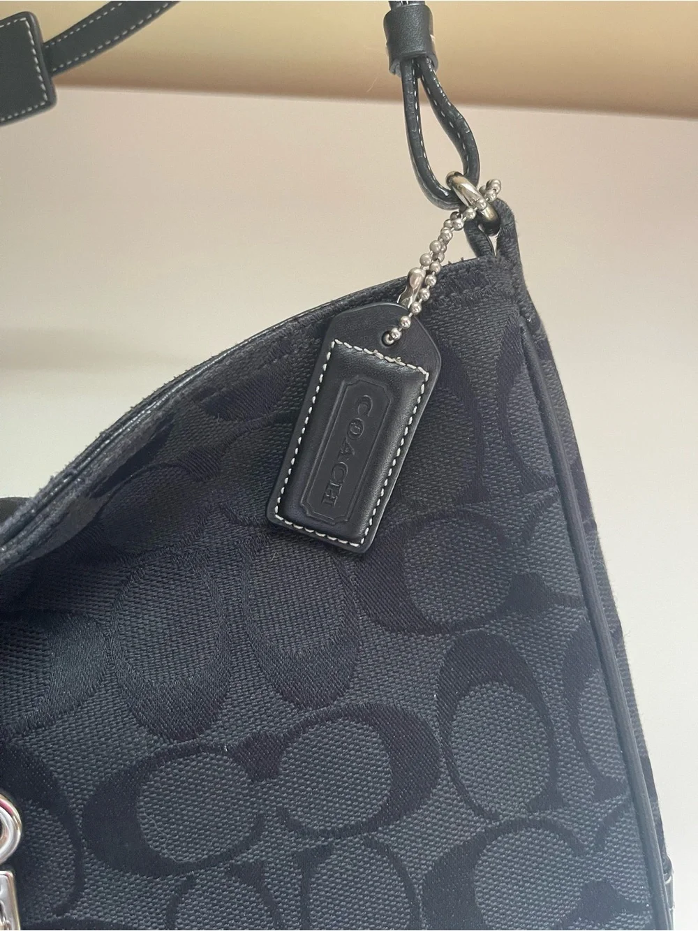 Coach Vintage Black Signature Hampton Shoulder Bag with Daisy Charm